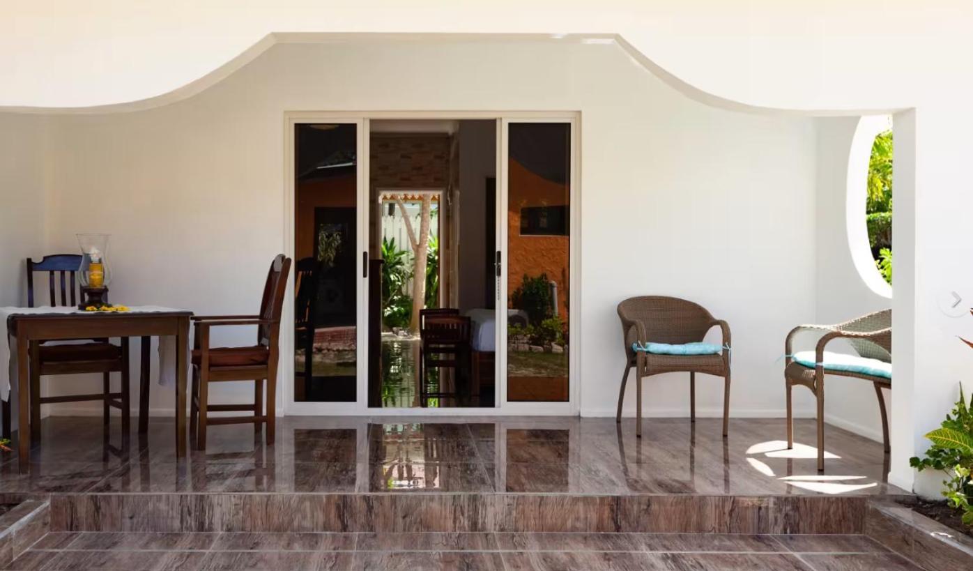 Отель Kai Selfcatering Ла-Диг Экстерьер фото